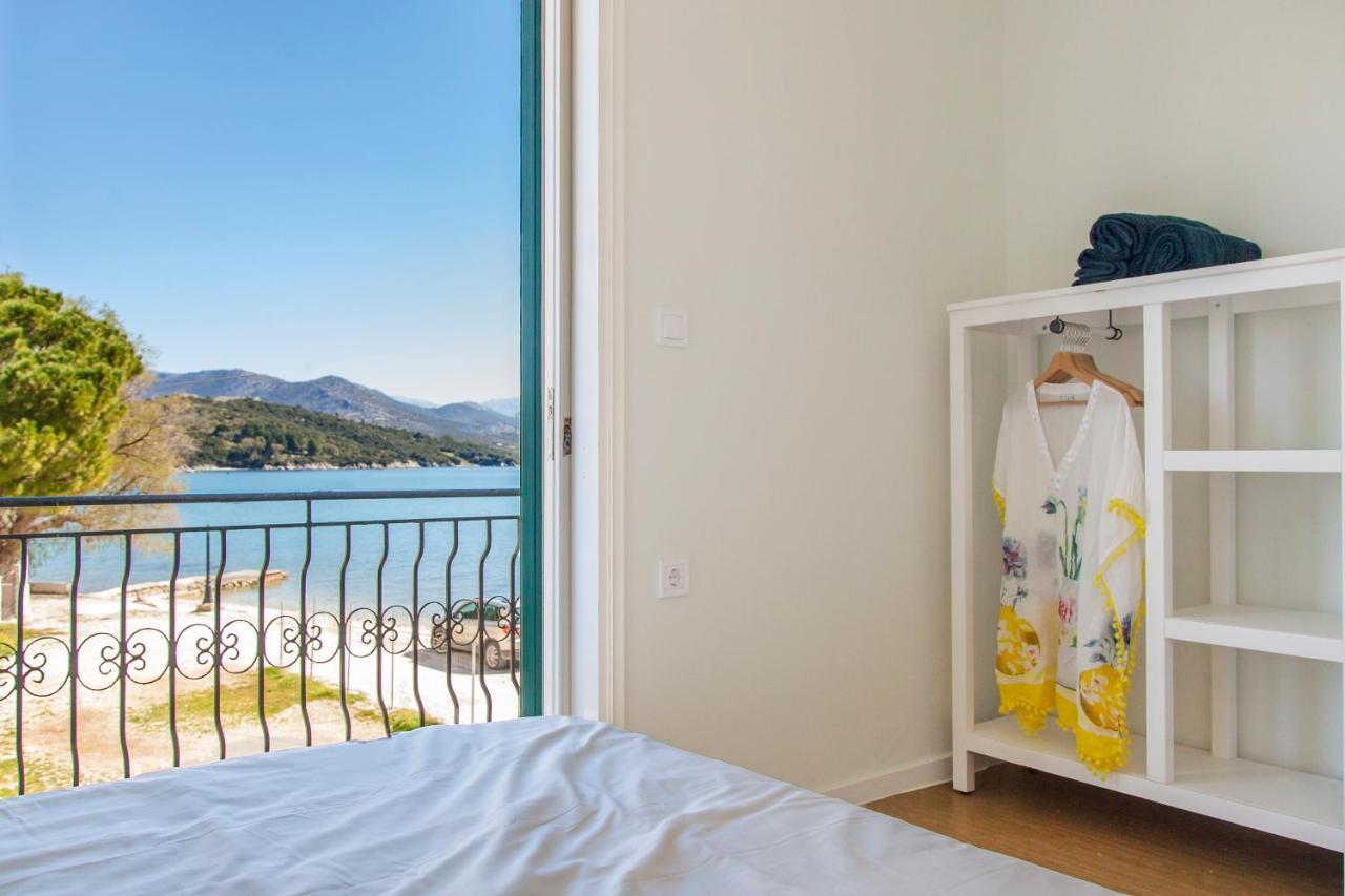 Ligia Waterfront Apartments Exterior photo